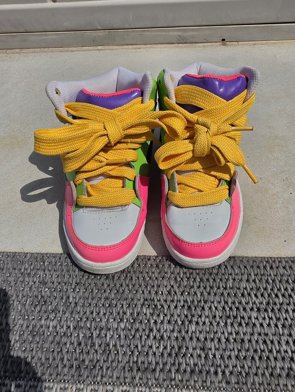 Circo Kids Multi-Color High-Top Sneakers - Yellow Laces Y2k 90s